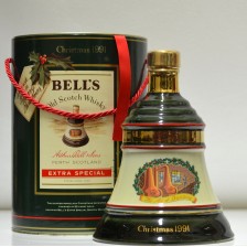 020208 Bell's Decanter Christmas 1991